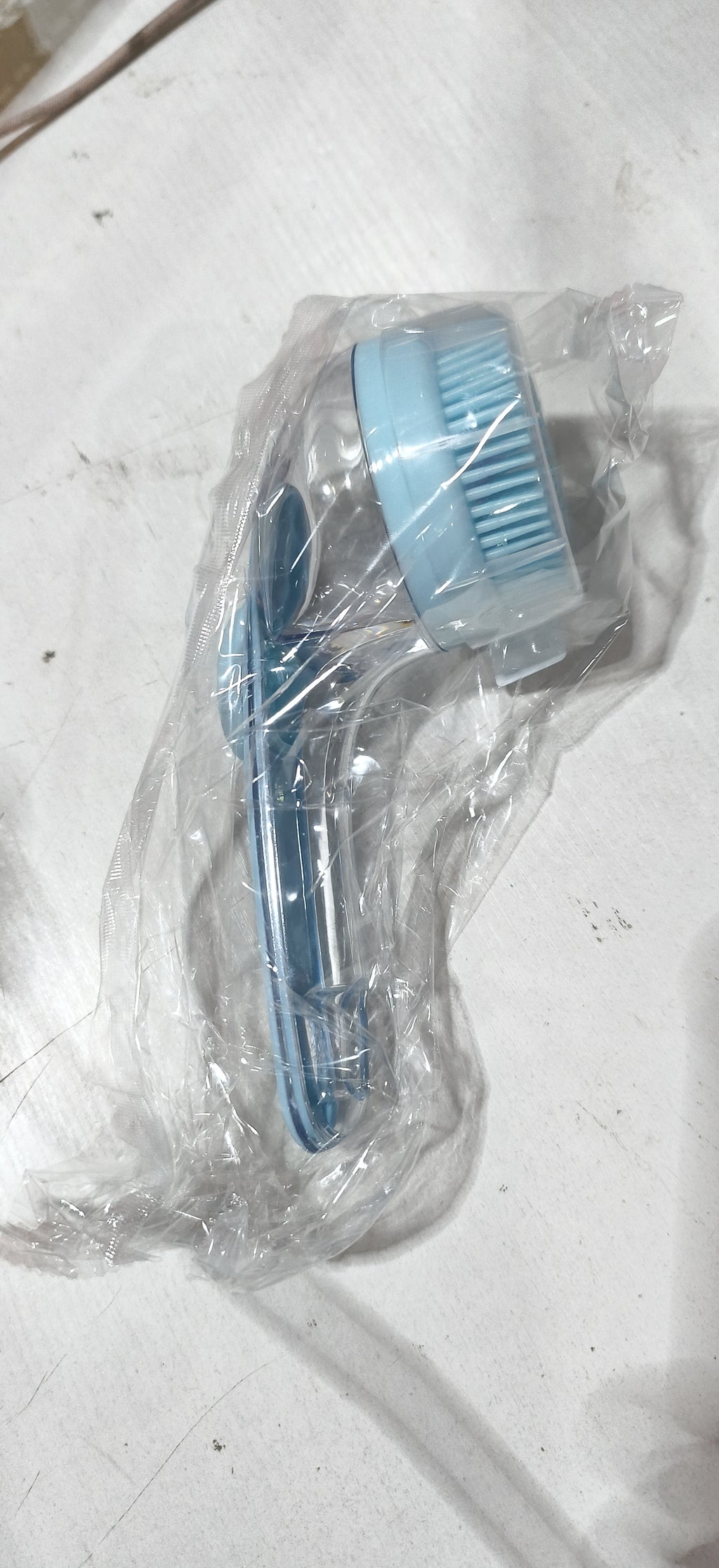 Pet Bath Brush | Long Handle Dog & Cat Grooming Brush