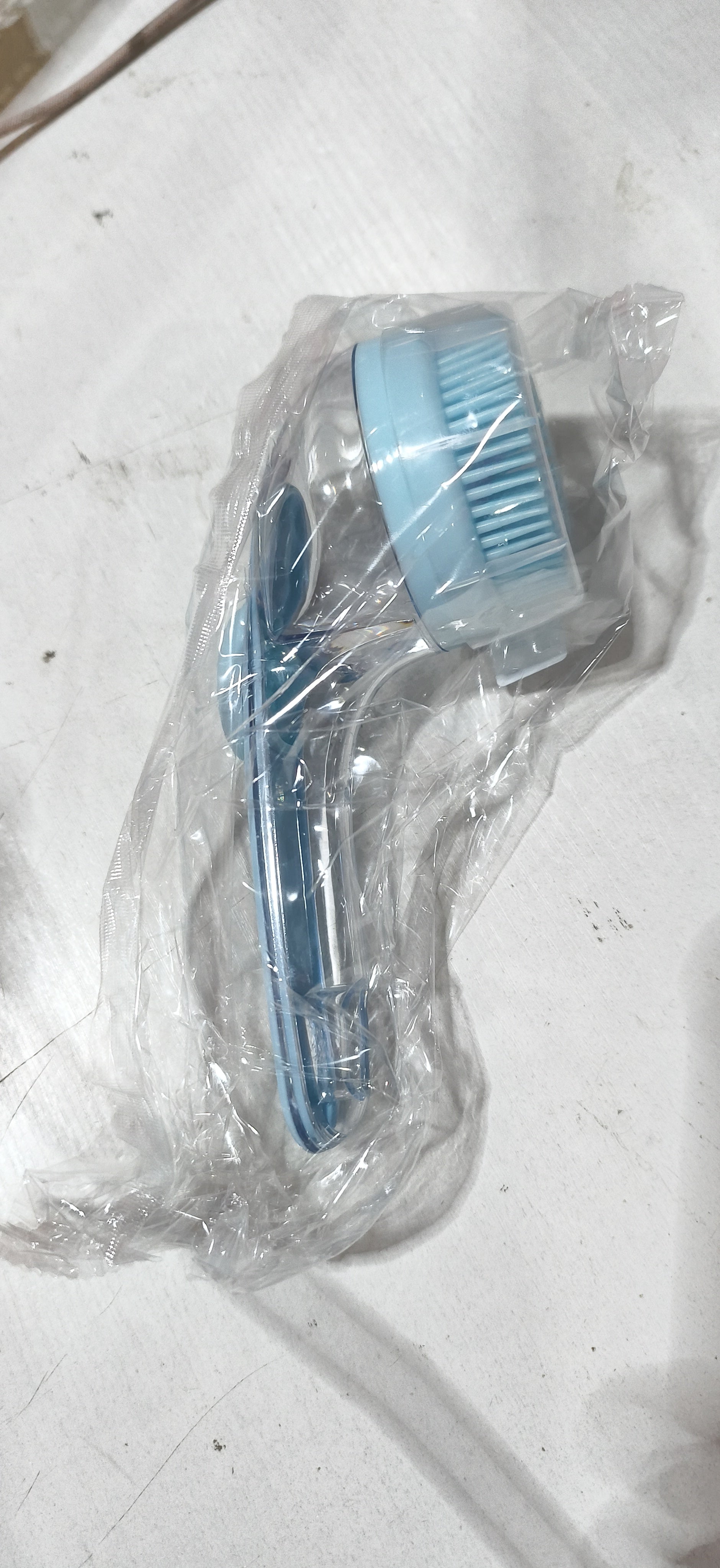 Pet Bath Brush | Long Handle Dog & Cat Grooming Brush